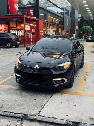 RENAULT FLUENCE 2.0 PRIVILÉGE 16V FLEX 4P AUTOMÁTICO
